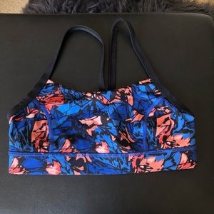 Lululemon sports bra